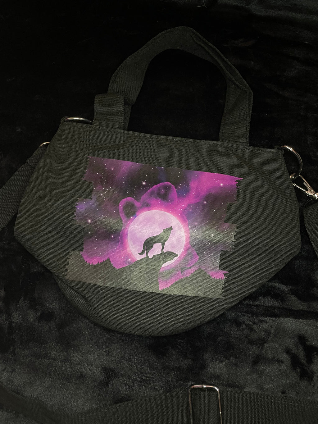 Howling at the Purple Moon Canvas Bag Shadowolf Art
