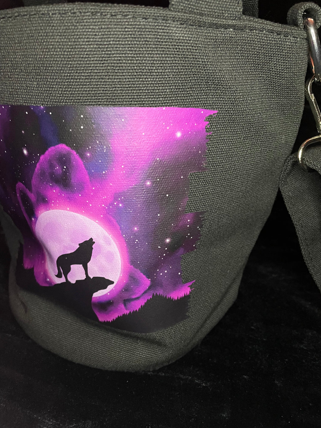 Howling at the Purple Moon Canvas Bag Shadowolf Art